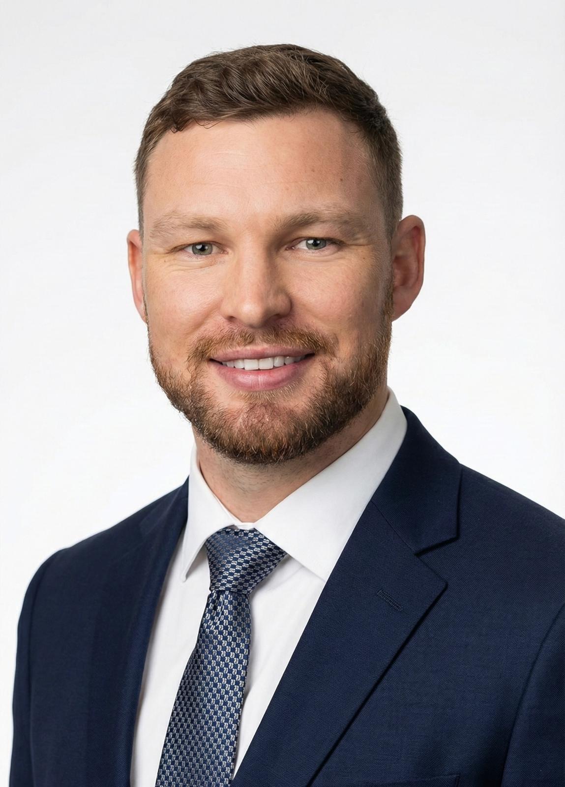 Dylan Faltus — Supply Chain & Sourcing Consultant